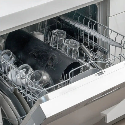 Matten som vaskes i en oppvaskmaskin