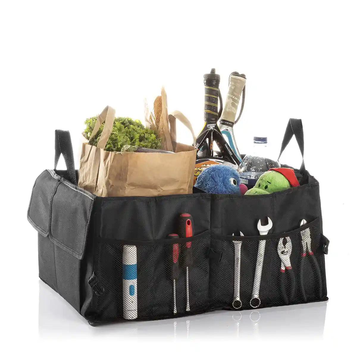Stor bagasjeorganisator fylt med alt fra mat, sportsutstyr, verktøy eller kosebamser